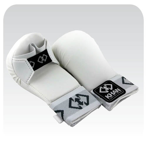 Перчатки и накладки