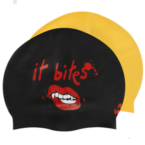 Шапочка для плавания двухсторонняя силиконовая для взрослых MadWave It bites reversible M055430 цвета в ассортименте