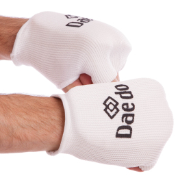 Перчатки (накладки) для карате DADO BO-5487 размер XS-M цвета в ассортименте